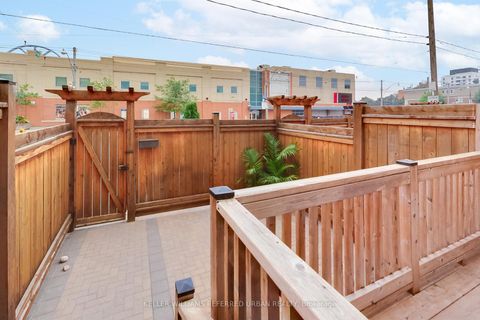 Photo 24 at 22 - 1666 Queen Street E, Woodbine Corridor, Toronto