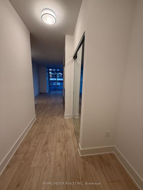Photo 1 at 605 - 10 Inn On The Park Drive, Don Mills, Toronto