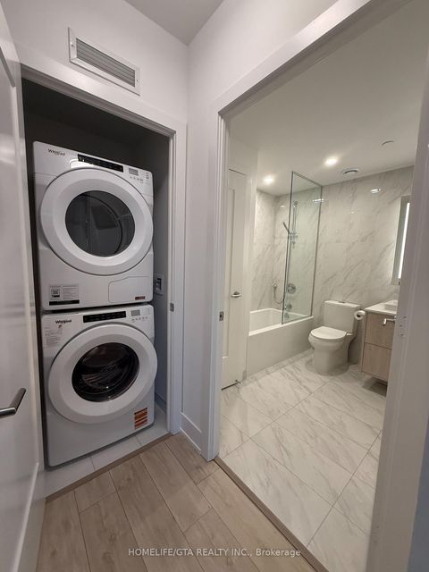 Photo 6 at 605 - 10 Inn On The Park Drive, Don Mills, Toronto
