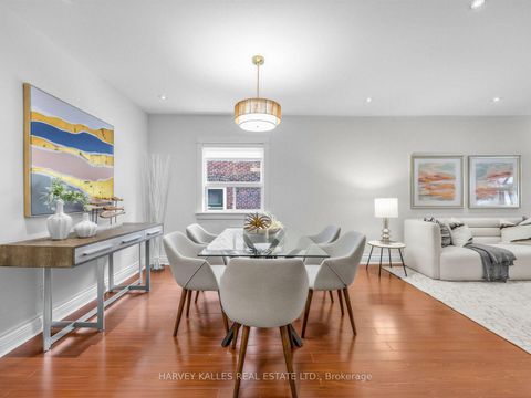Photo 10 at 4 Kenrae Road, Leaside, Toronto