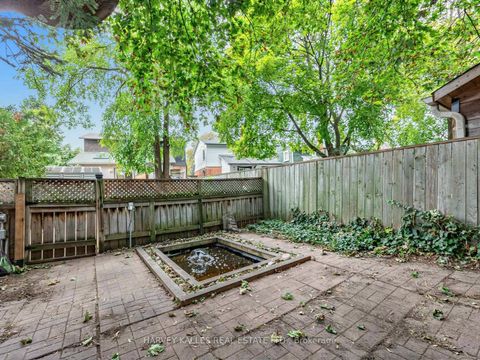 Photo 34 at 4 Kenrae Road, Leaside, Toronto