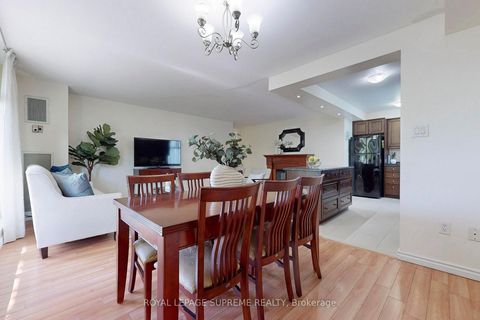 Photo 15 at 401 - 135 Marlee Avenue, Belgravia, Toronto