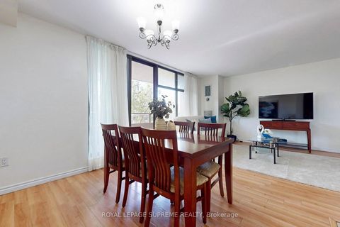 Photo 16 at 401 - 135 Marlee Avenue, Belgravia, Toronto