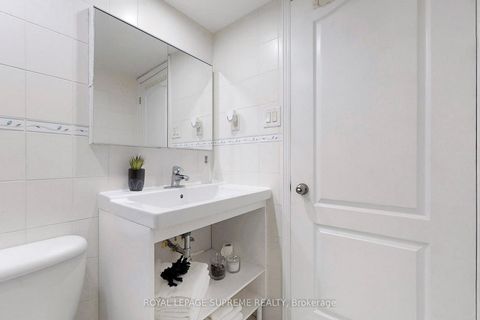 Photo 27 at 401 - 135 Marlee Avenue, Belgravia, Toronto