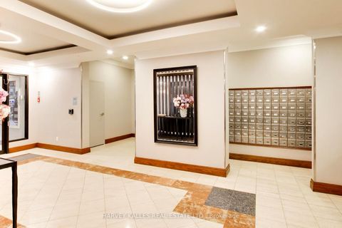Photo 4 at 314 - 268 Ridley Boulevard, Nortown, Toronto