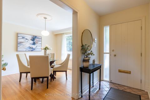 Photo 7 at 38 Danville Drive, Windfields, Toronto