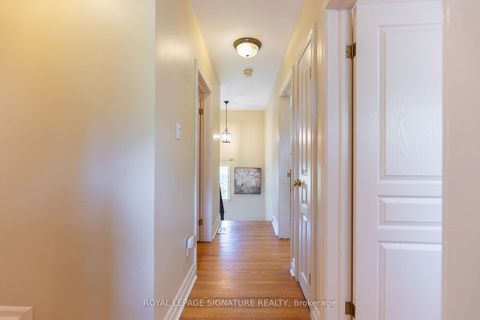 Photo 14 at 38 Danville Drive, Windfields, Toronto