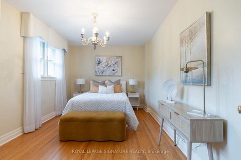 Photo 19 at 38 Danville Drive, Windfields, Toronto