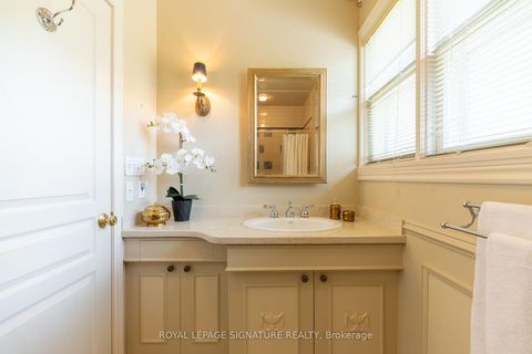 Photo 25 at 38 Danville Drive, Windfields, Toronto