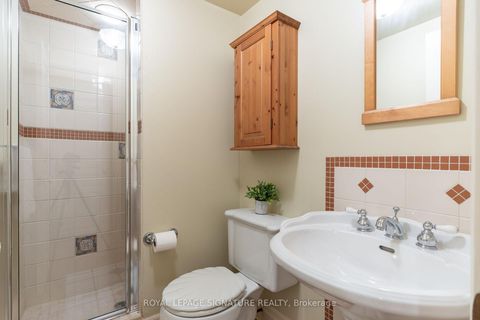 Photo 34 at 38 Danville Drive, Windfields, Toronto