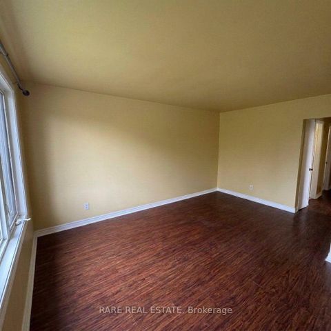 Photo 2 at 167 Magnolia Avenue, Kennedy Park, Toronto