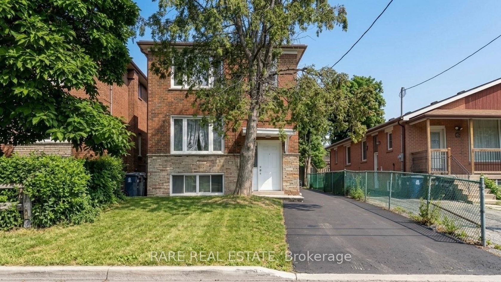 167 Magnolia Avenue, Kennedy Park, Toronto 