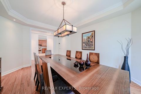 Photo 9 at 6 Elyssa Drive, Bayview Hill, Richmond Hill