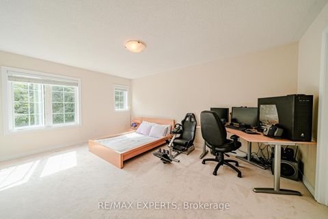 Photo 34 at 6 Elyssa Drive, Bayview Hill, Richmond Hill
