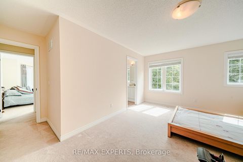 Photo 36 at 6 Elyssa Drive, Bayview Hill, Richmond Hill