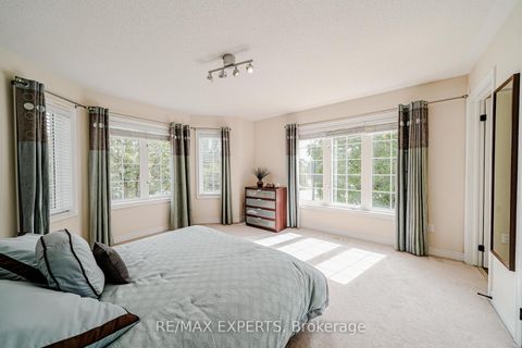 Photo 38 at 6 Elyssa Drive, Bayview Hill, Richmond Hill