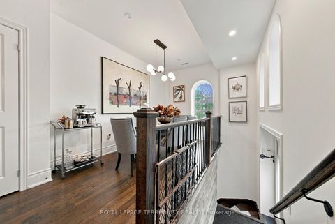 Photo 5 at #2 - 200 Annette Street, Junction Area, Toronto