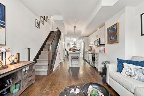 Photo 14 at #2 - 200 Annette Street, Junction Area, Toronto