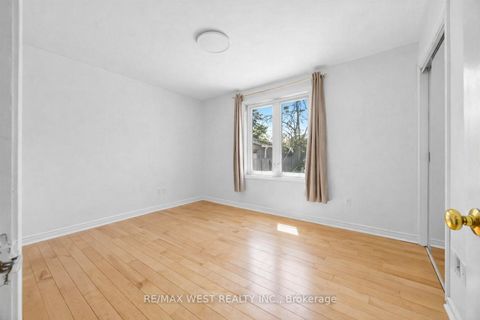 Photo 8 at 578 Bellamy Road N, Woburn, Toronto