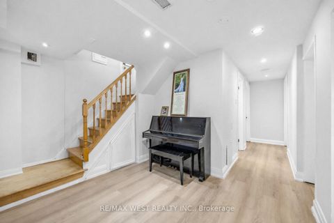 Photo 16 at 578 Bellamy Road N, Woburn, Toronto
