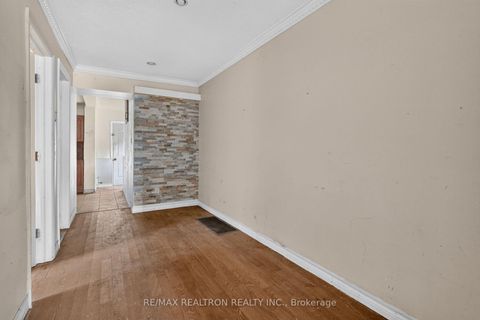 Photo 8 at 159 Eastwood Avenue, Cliffside, Toronto