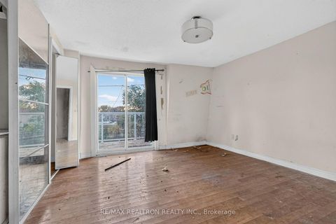 Photo 23 at 159 Eastwood Avenue, Cliffside, Toronto