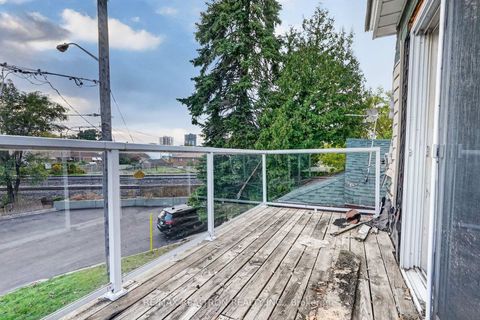 Photo 27 at 159 Eastwood Avenue, Cliffside, Toronto