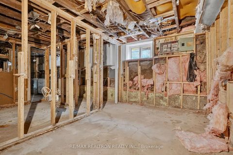 Photo 43 at 159 Eastwood Avenue, Cliffside, Toronto