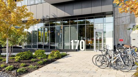 Photo 3 at 301 - 170 Bayview Avenue, Moss Park, Toronto
