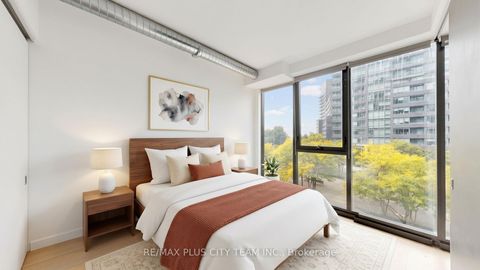 Photo 9 at 301 - 170 Bayview Avenue, Moss Park, Toronto