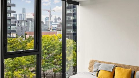 Photo 15 at 301 - 170 Bayview Avenue, Moss Park, Toronto