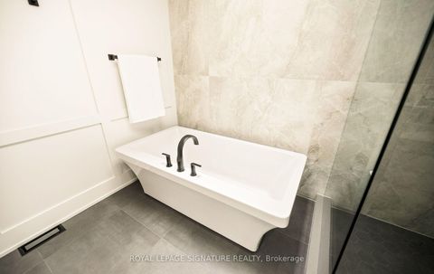 Photo 26 at 62 Ash Crescent, Long Branch, Toronto