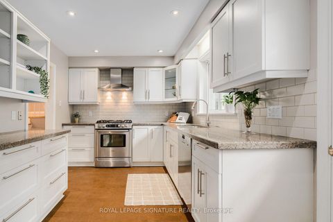Photo 6 at 11 Bellbury Crescent, Don Valley Village, Toronto