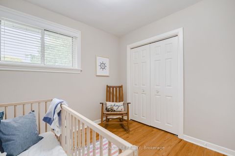 Photo 14 at 11 Bellbury Crescent, Don Valley Village, Toronto