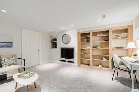 Photo 19 at 11 Bellbury Crescent, Don Valley Village, Toronto