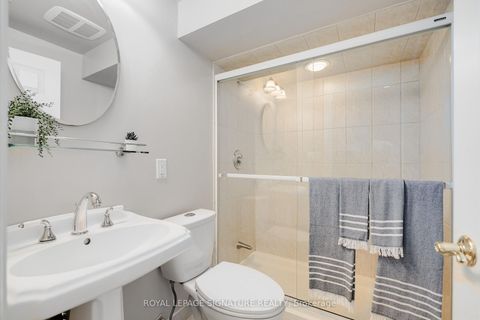 Photo 21 at 11 Bellbury Crescent, Don Valley Village, Toronto