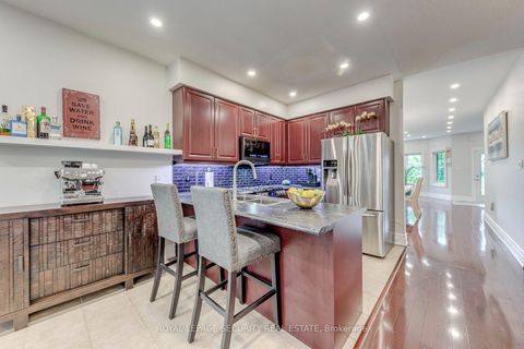 Photo 16 at 25 Pinecliff Crescent, Ardagh, Barrie