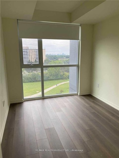 Photo 7 at 809 - 3237 Bayview Avenue, Steeles, Toronto