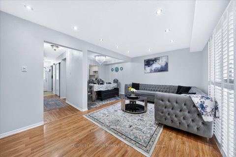 Photo 13 at 82 Pennyhill Drive, Malvern, Toronto