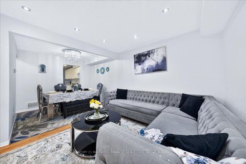 Photo 14 at 82 Pennyhill Drive, Malvern, Toronto