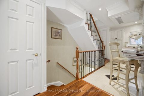 Photo 5 at 10 - 228 St George Street, Annex, Toronto