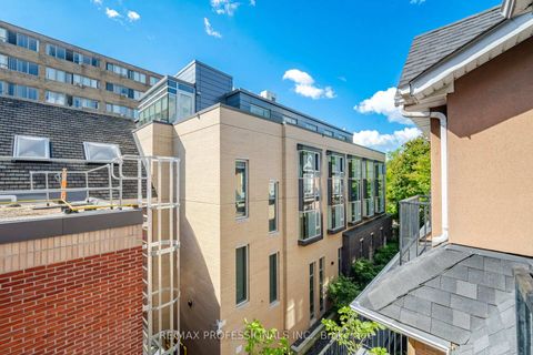 Photo 25 at 10 - 228 St George Street, Annex, Toronto