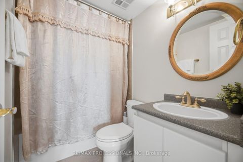 Photo 29 at 10 - 228 St George Street, Annex, Toronto