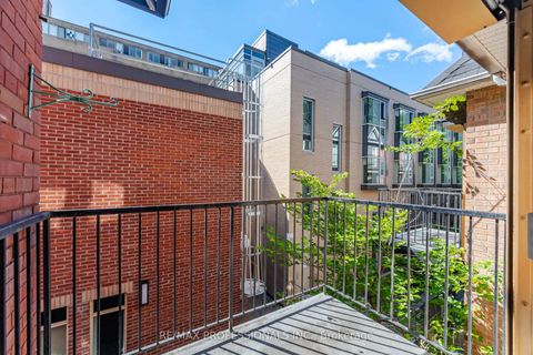 Photo 31 at 10 - 228 St George Street, Annex, Toronto