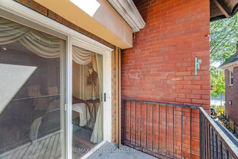 Photo 32 at 10 - 228 St George Street, Annex, Toronto