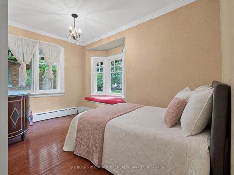 Photo 18 at 91 Braemore Gardens, Wychwood, Toronto