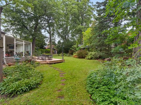 Photo 30 at 91 Braemore Gardens, Wychwood, Toronto