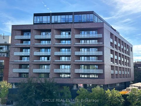 Photo 2 at 716 - 383 Sorauren Avenue, Roncesvalles, Toronto