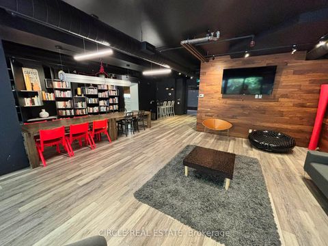 Photo 8 at 716 - 383 Sorauren Avenue, Roncesvalles, Toronto
