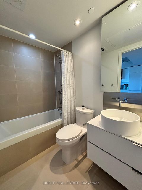 Photo 18 at 716 - 383 Sorauren Avenue, Roncesvalles, Toronto